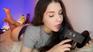 Kitty Klaw is a beautiful and talented cosplayer who has become famous for her ASMR ear licking videos Watching her do it on