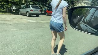 Busty stranger sucked me off while driving