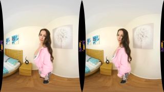 ZexyVR Kay G Naked: Watch as Kay G's naked body moves in sync with the virtual reality world, giving you an